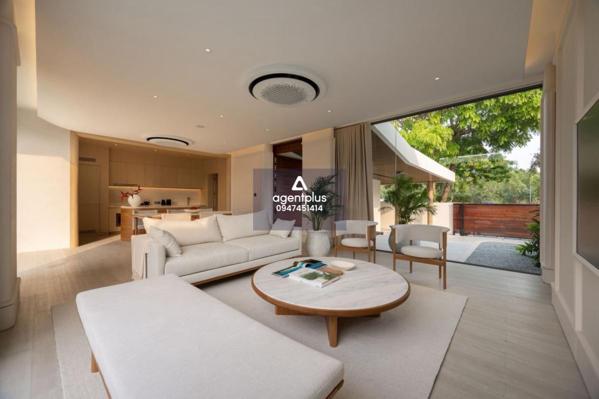 *พูลวิลล่าหรู Pool Villa Mövenpick – White Sand Beach, นาจอมเทียน ชลบุรี