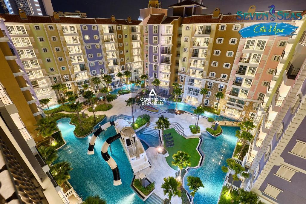 ขายคอนโดพัทยา Seven sea Cote d Azur w/Pool Access