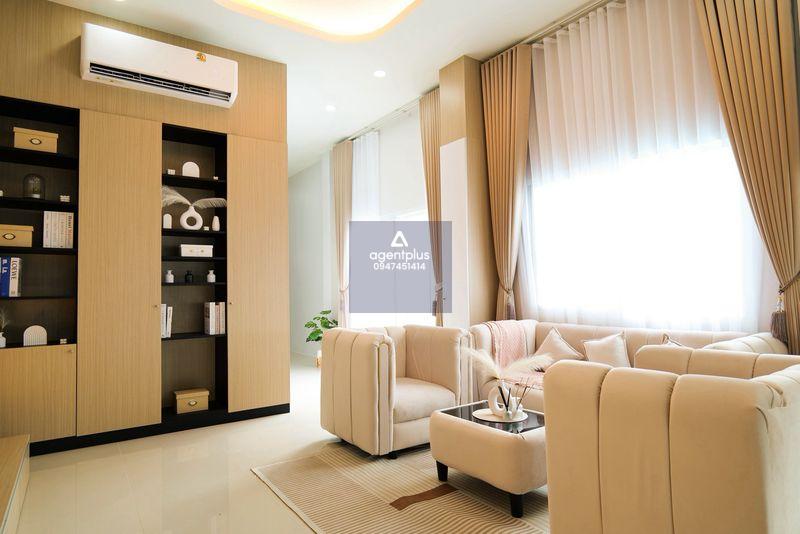 *บ้านสร้างใหม่ พูลวิลล่า สไตล์นอร์ดิก ทำเลทอง ซื้อปล่อยเช่าได้กำไร พิกัด ซ.สยามฯ พรประภานิมิตร #เพียง 8,500,000 บ. ค่าโอน 50/50 บ้านสร้างใหม่ ซื้ออยู่ก็คุ้ม ปล่อยเช่าได้กำไร  มีทั้งหมด 4 ห้องนอน 4 ห้องนอน   เนื้อที่ 2 ขนาด 91 ตรว. และ 92 ตรว. ห้องนอนที่ 4