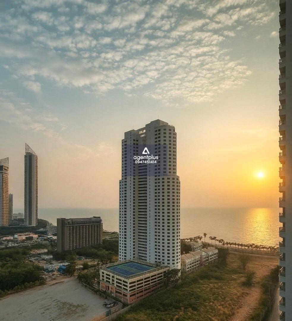 ขายคอนโด Lumpini Seaview Jomtien 1ห้องนอน วิวทะเล ชั้นสูง