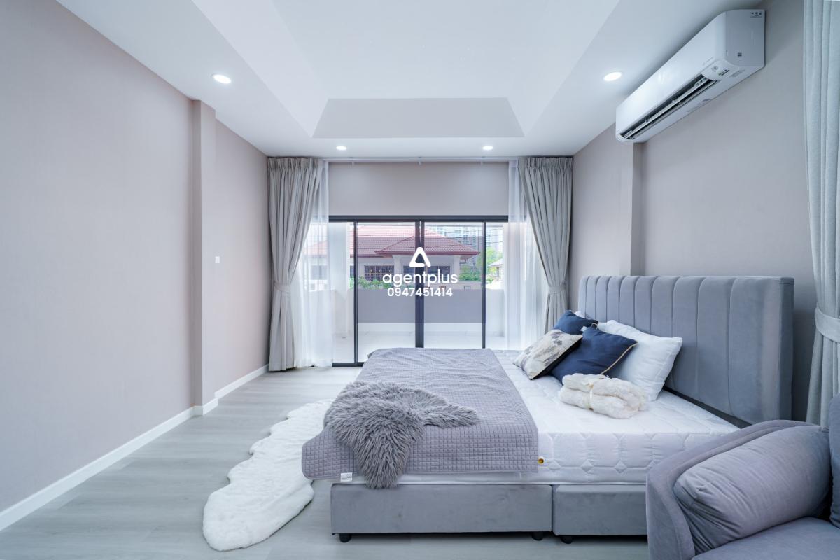 บ้านพูลวิลล่าราคาพิเศษ บ้านสวยพร้อมเข้าอยู่ บ้านสวยในโครงการ Ekmongkol 1 Village เมืองพัทยา