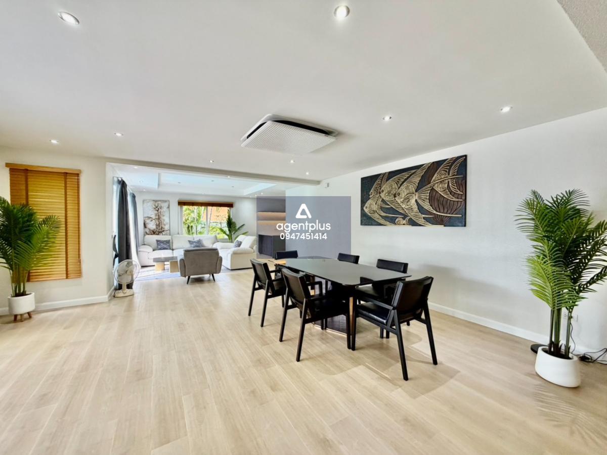 วิลล่าพร้อมสระว่ายน้ำส่วนตัวให้เช่า พัทยา