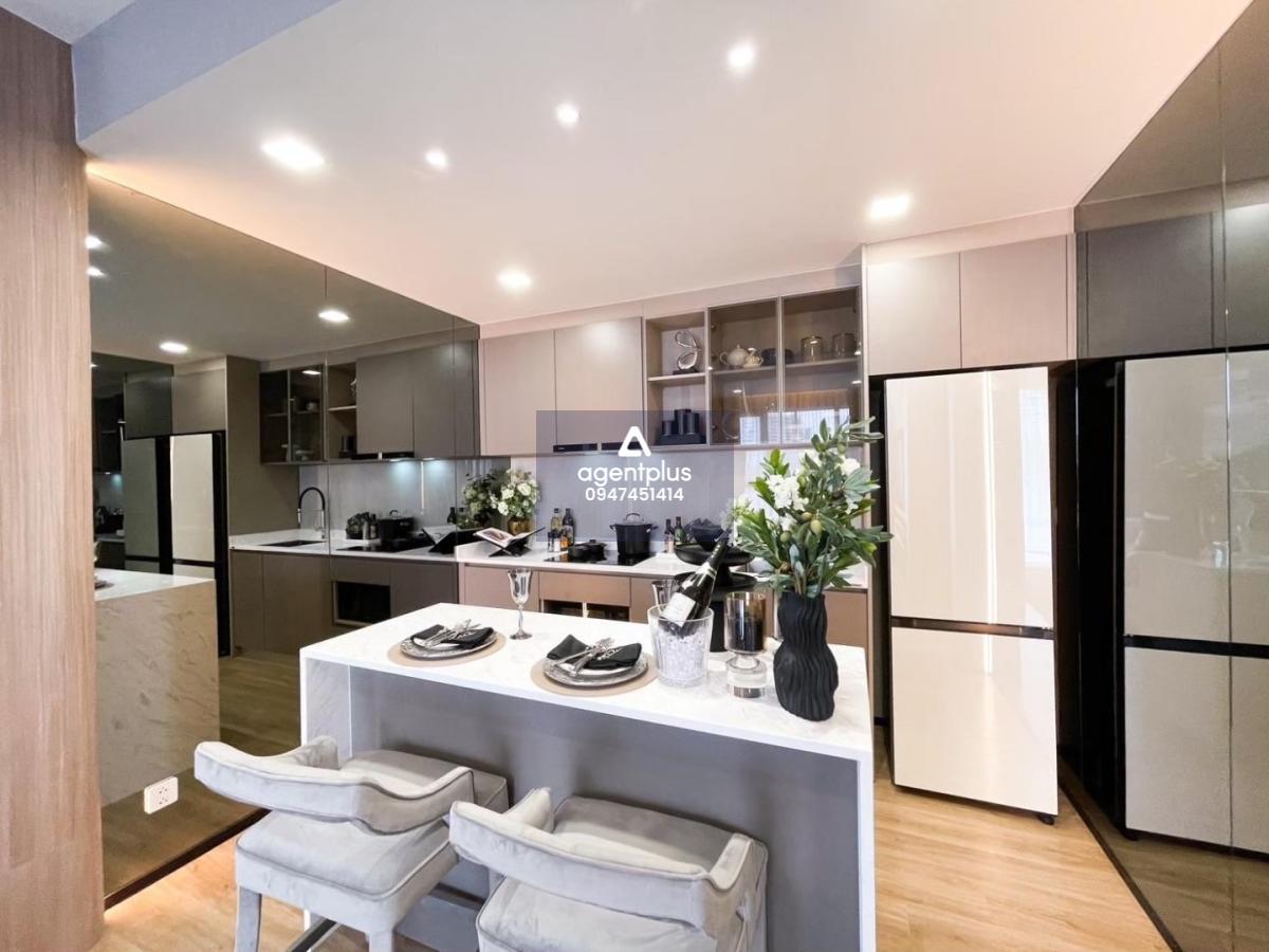 คอนโดใหม่ High Rise มาพร้อมกับดีไซน์สวยหรู วิวงดงาม ใกล้หาดจอมเทียน Aquarous Jomtien Pattaya