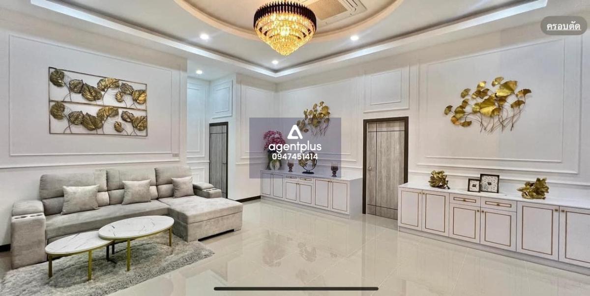 * บ้านสวยคุณภาพพรี่เมี่ยมาก ตกแต่งครบ  ยกกระเป๋าเข้าได้เลย  ซอย ถนน พรประภานิมิตร (ซอย สยามคันทรีคลับ) พัทยา