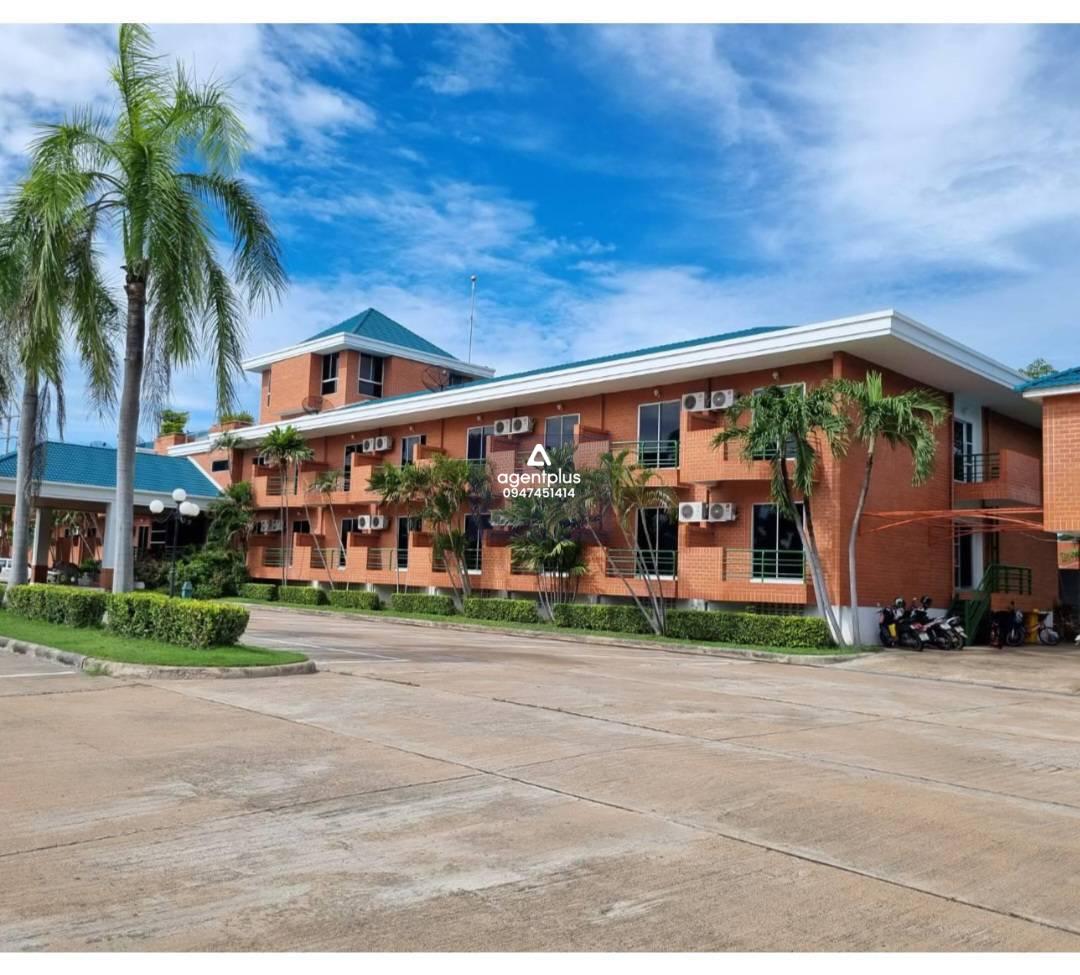 ขายโรงแรม พร้อมเปิดกิจการได้เลย ติดถนน 4 เลน ชัยบาดาล ลพบุรี