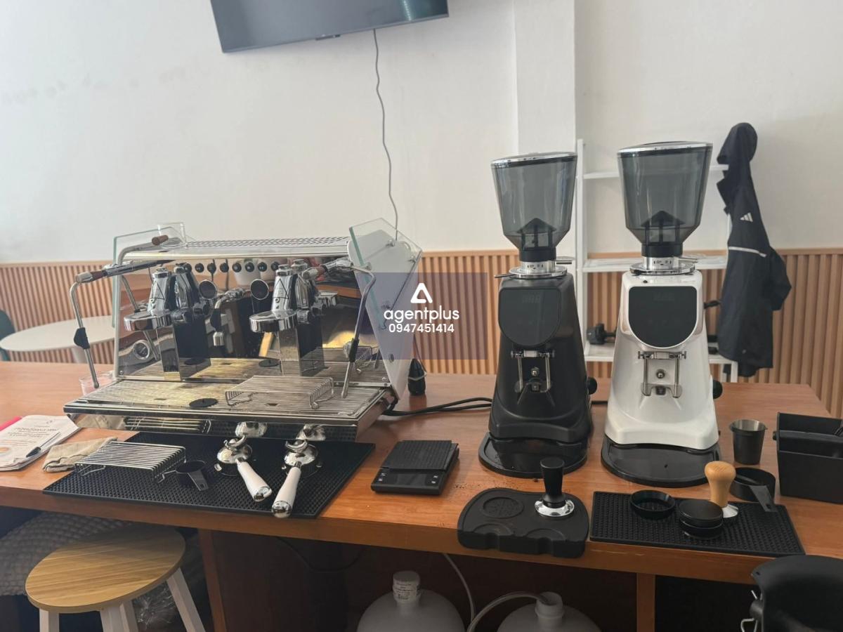 เซ้งร้านกาแฟ พร้อมดำเนินกิจการ พัทยากลาง – พร้อมอุปกรณ์และสูตรครบ