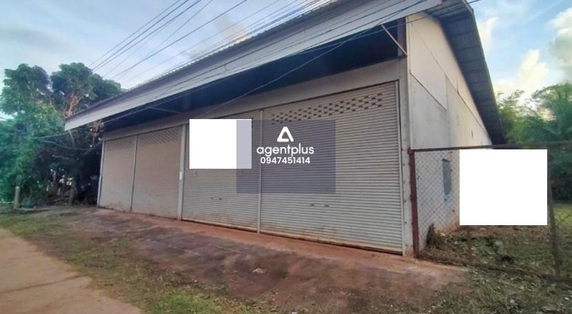 *ขาย โกดังชั้นเดียว ห่างจากถนนสายเขมราฐ-โขงเจียม ประมาณ 400 เมตร บ้านโป่งเป้า