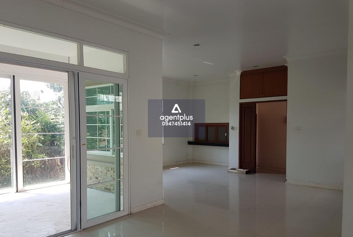 บ้านเดี่ยวชั้นเดียว เฟิร์สโฮม อุดรธานี ทำเลดี ติดถนน เดินทางสะดวก สาธารณูปโภคครบ