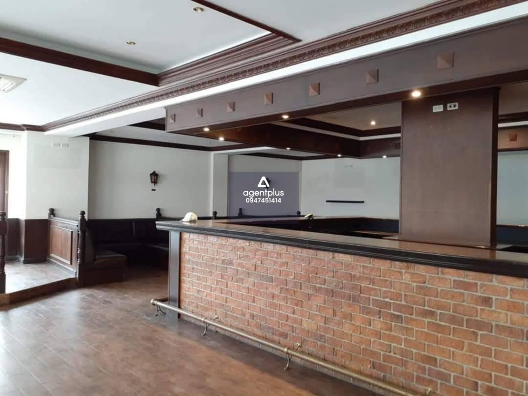 ขายอาคารพาณิชย์ 3 คูหา 3 ชั้น ทำเลดี พัทยาใต้