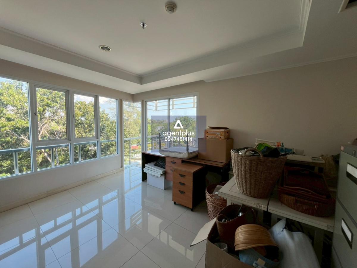 ขาย Pine Shores Condo 94 ตร.ม. ชั้น 4 ห้องเปล่า ราคาดีที่สุดในโครงการ