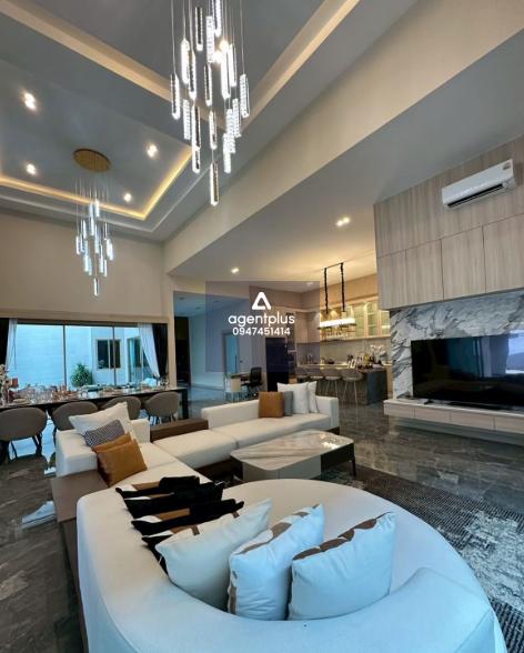 บ้านพูลวิลล่าพร้อมโอน ที่ดินใหญ่พร้อมสระว่ายน้ำ เพียง 10 นาที ถึงหาดจอมเทียน