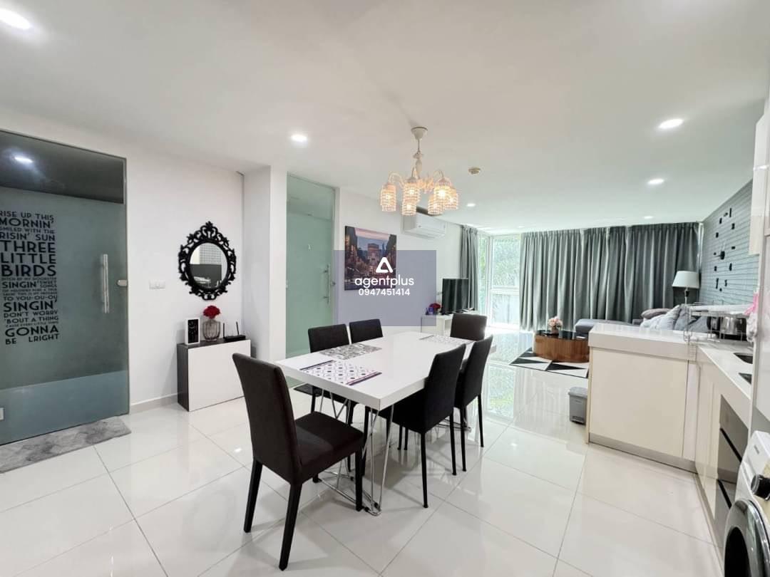 * ขายคอนโดห้องพร้อมเข้าอยู่ ราคาพิเศษ Club Royal Wongamat พัทยา