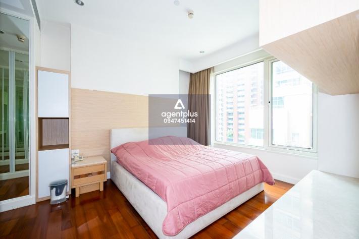 คอนโด คิว หลังสวน  หรูใจกลางลุมพินี พร้อมอยู่ ทำเลพรีเมียมระดับลักชัวรี