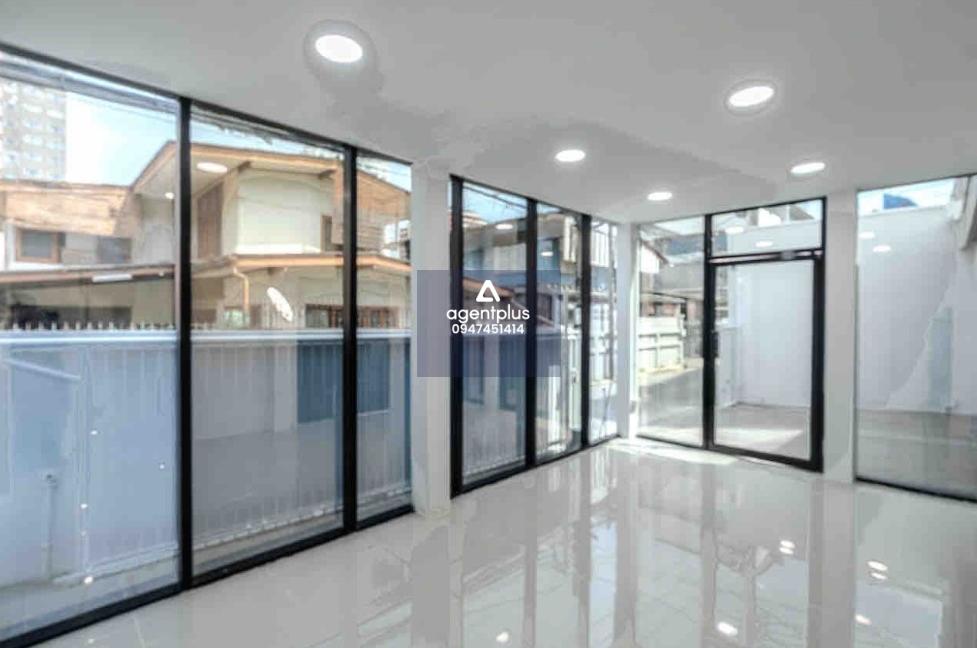 *ที่ดินพร้อมตึกออฟฟิต+โกดังขนาดเล็ก 72 ตร.วา ซอยกุศลศิลป์ ถนนสรรพาวุธ บางนา เหมาะกับ ออฟฟิต สำนักงาน ที่พักอาศัย