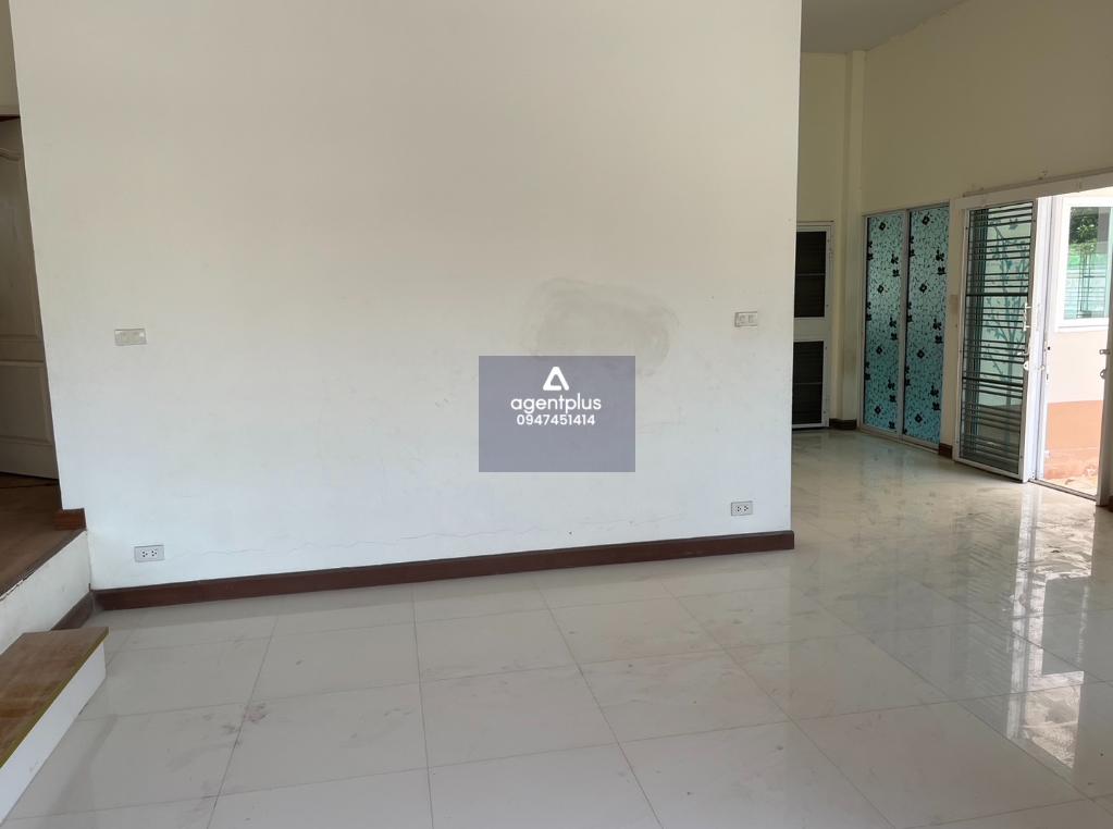 บ้านเดี่ยวทำเลดี เดินทางเข้า-ออกสะดวก อยู่ในย่านชุมชน โครงการบ้านชบา ระยอง