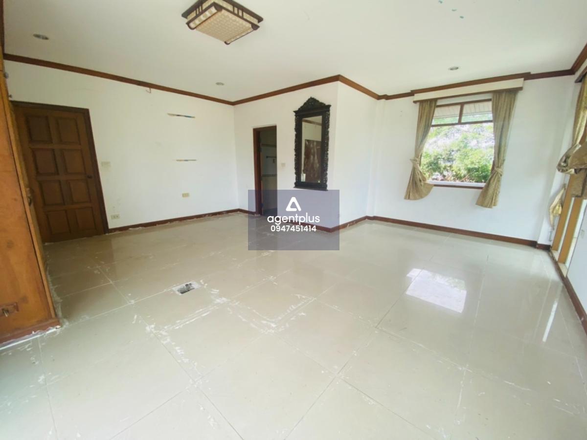 ขายที่ดินสวย ทำเลดี พร้อมบ้าน อยู่ในแหล่งชุมชน ซ.เนินพลับหวาน พัทยา