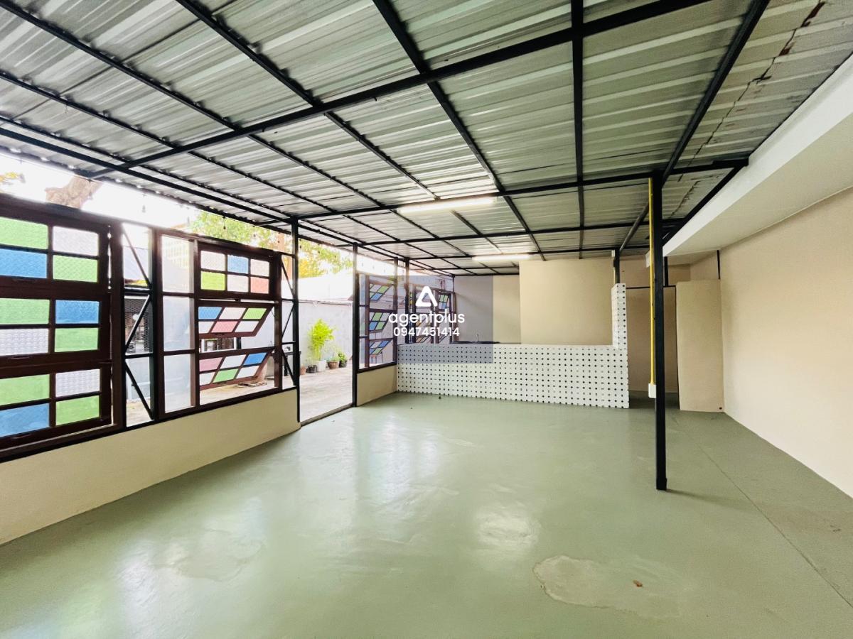 ให้เช่าร้านอาหารตกแต่งใหม่✨ ติดถนนในซอย ถนนพัทยากลาง