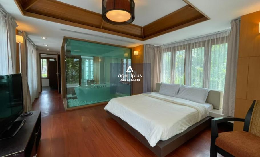 ขาย ขาย บ้านพร้อมที่ดินบน ทำเลที่ดีที่สุดบนหาดวงศ์อมาตย์ ติดปราสาทสัจธรรม