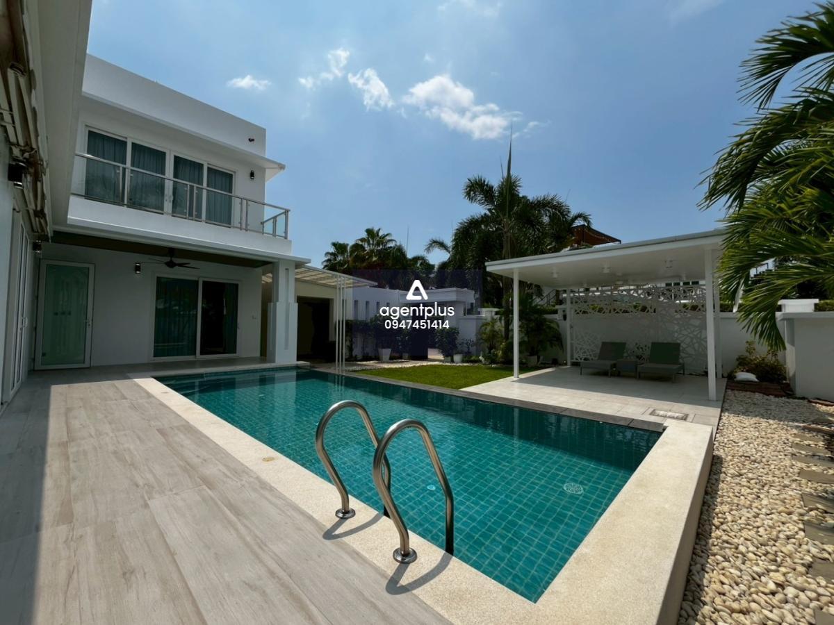 ขายพูลวิลล่าสุดหรู ใจกลางจอมเทียน – Palm Oasis Villas