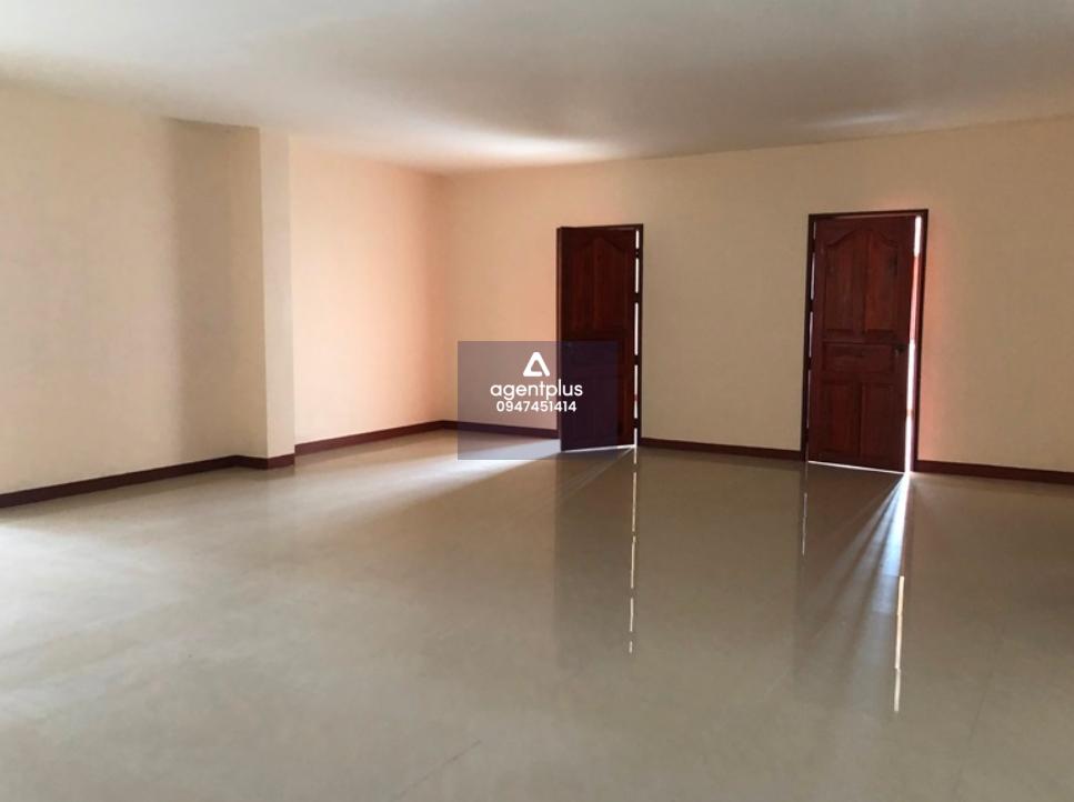 ขายอาคารพาณิชย์ บางกะปิ อาคารพาณิชย์ 3 ชั้น ทำเลดี ซอยนวมินทร์ 69 แยก 2 เดินทางสะดวก เข้าออกจากถนนนวมินทร์ได้ง่าย เหมาะสำหรับปรับใช้เป็นสำนักงาน โฮมออฟฟิศ หรือเป็นที่พักอาศัย