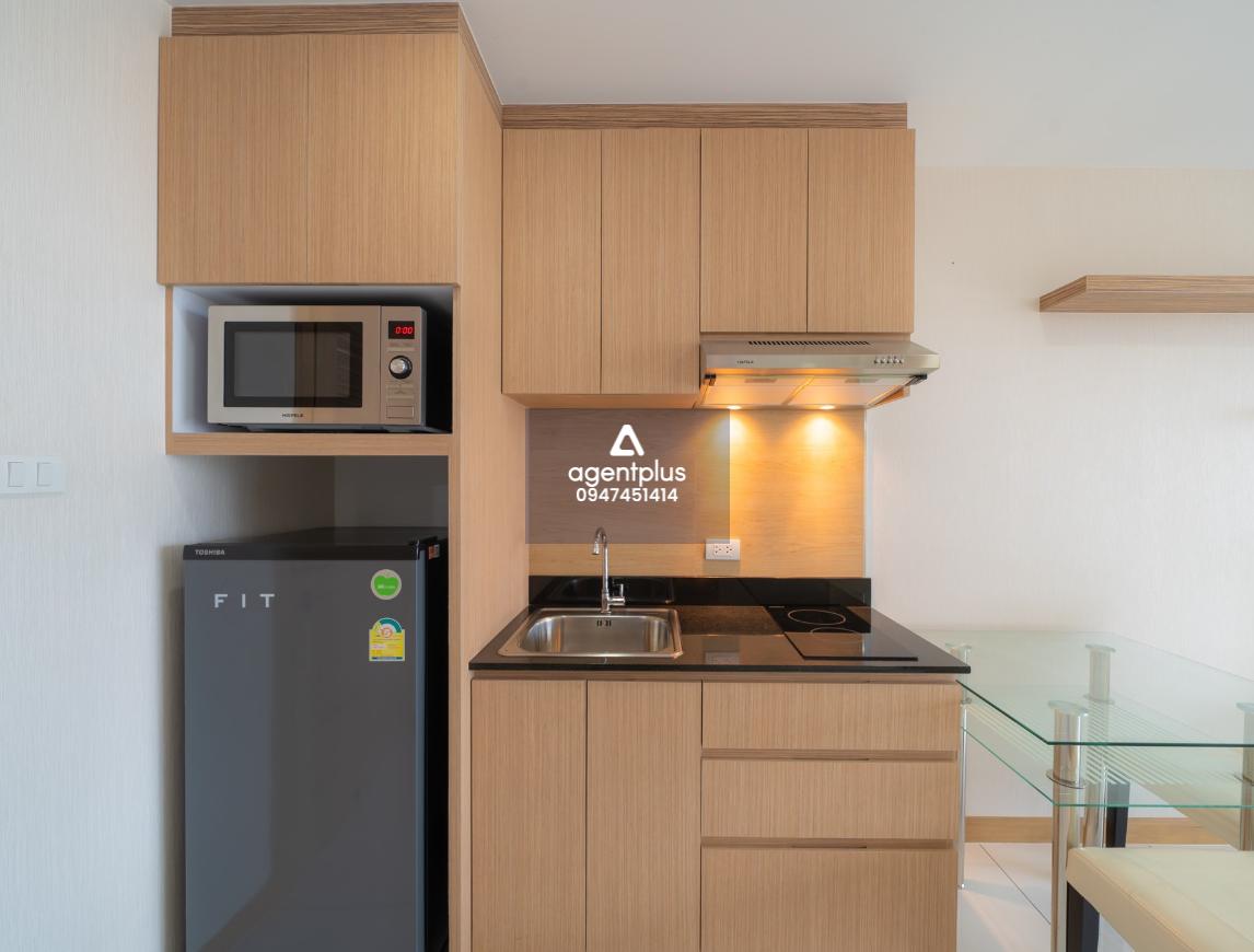 ขายด่วนคอนโด เวล มารีน่า คอนโดมิเนียม คอนโดหรูริมทะเล ดีไซน์สวย บรรยากาศเงียบสงบ วิวสวยทุกมุม เหมาะสำหรับพักอาศัยหรือเป็นบ้านพักตากอากาศสุดหรู