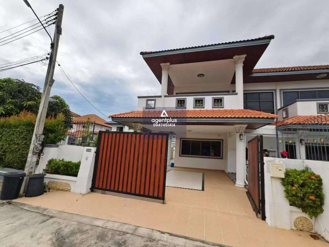 วิลล่าใกล้หาดจอมเทียน 