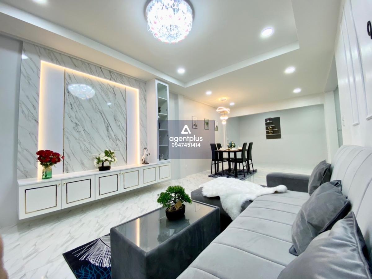 ทาสเฮ้าเทพประสิทธิ