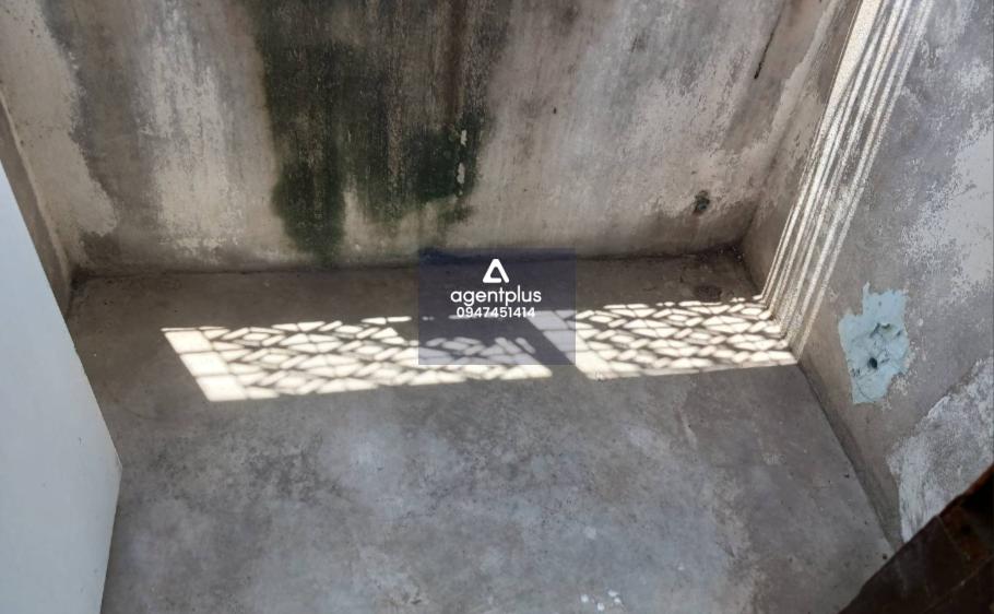 ขาย คอนโดมิเนียม โครงการ นิว พอร์ต เพลส