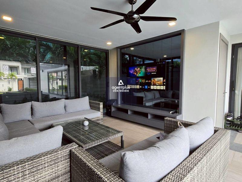 ขายด่วนวิลล่าหรูโมเดิร์นใกล้ทะเล — Serenity Jomtien Villas พัทยา นักลงทุนห้ามพลาด!!