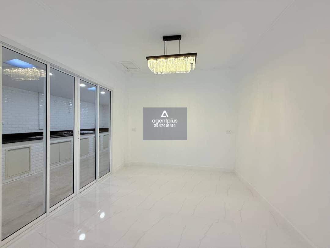 บ้านเดี่ยวสองชั้น ทำเลดี ราคาพิเศษ บ้านในโครงการ เขาตาโล-พัทยา หมู่บ้านเอกมงคล พัทยา