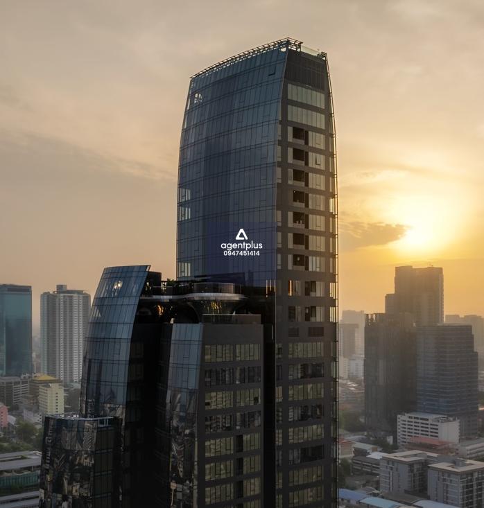 คอนโดหรู เอสทีค ทองหล่อ ใจกลางทองหล่อ พร้อมอยู่ ความสะดวกสบายครบ