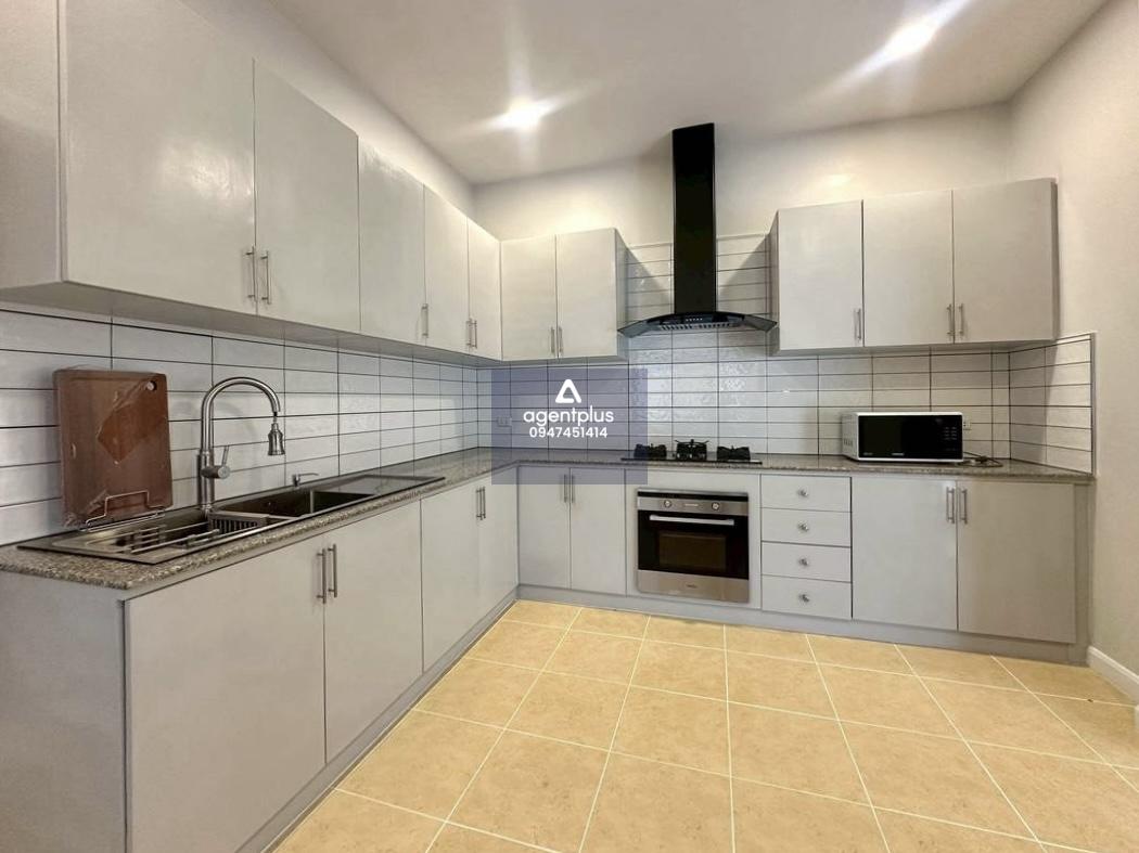 * ให้เช่าบ้านเดี่ยว-พร้อมสระว่ายน้ำส่วนตัว ในหมู่บ้าน ซอยสยามคันทรีคลับ พัทยา