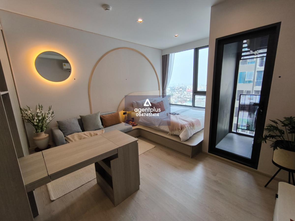 ขายคอนโด เรฟเฟอเรนซ์ สาทร-วงเวียนใหญ่  คอนโดหรูแต่งครบ ใกล้ BTS วงเวียนใหญ่ เพียง 130 เมตร เดินทางเข้าเมืองสาทรง่าย