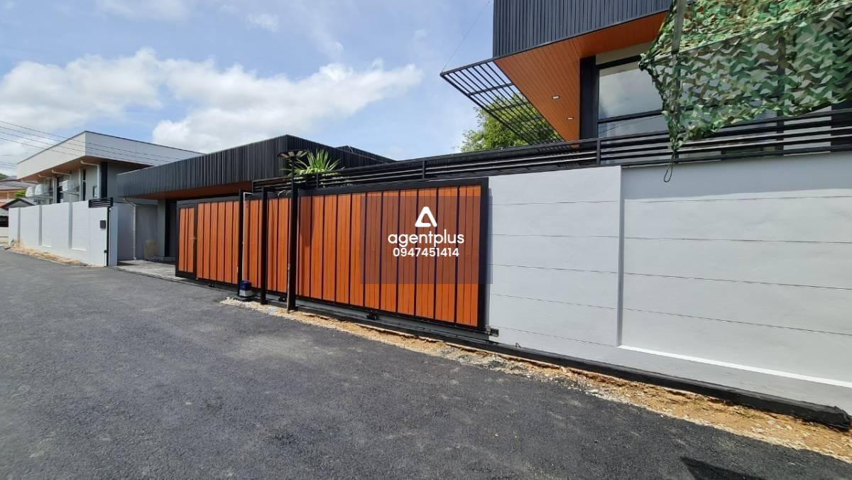 ขาย‼️ บ้านพูลวิลล่า พลูตาหลวง สัตหีบ 