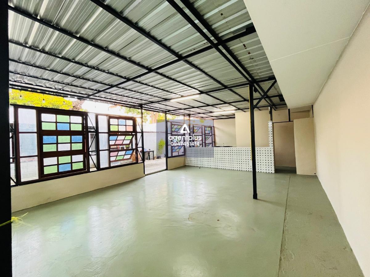 ให้เช่าร้านอาหารตกแต่งใหม่✨ ติดถนนในซอย ถนนพัทยากลาง