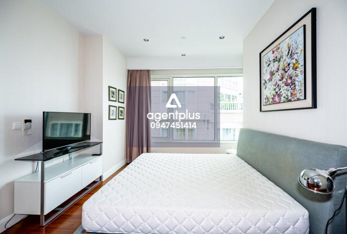 คอนโด คิว หลังสวน  หรูใจกลางลุมพินี พร้อมอยู่ ทำเลพรีเมียมระดับลักชัวรี