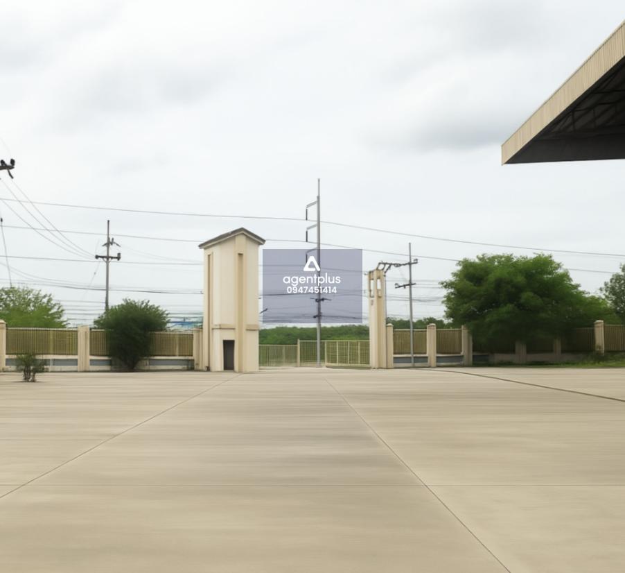 โรงงานและที่ดินพร้อมสิ่งปลูกสร้าง ติดถถนนมิตรภาพ การเดินทางสะดวก เหมาะกับการทำโกดังเก็บสินค้า ใกล้เขตอุตสาหกรรมและโรงพยาบาลสูงเนิน อำเภอสูงเนิน จังหวัดนครราชสีมา