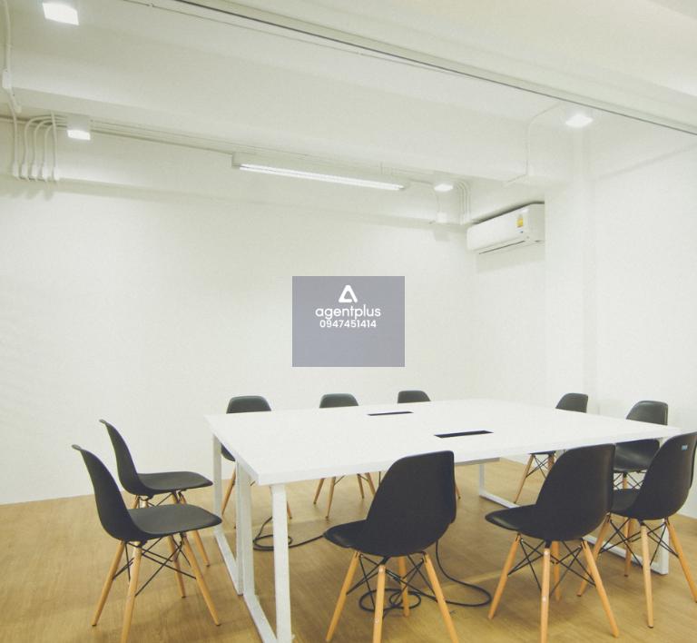 #ออฟฟิศให้เช่าสุดคุ้มสำหรับธุรกิจทุกขนาด ใกล้ BTS อุดมสุขและทางด่วนบางนา พื้นที่ 22 -200 ตรม. มีที่จอดรถและบริการห้องประชุม