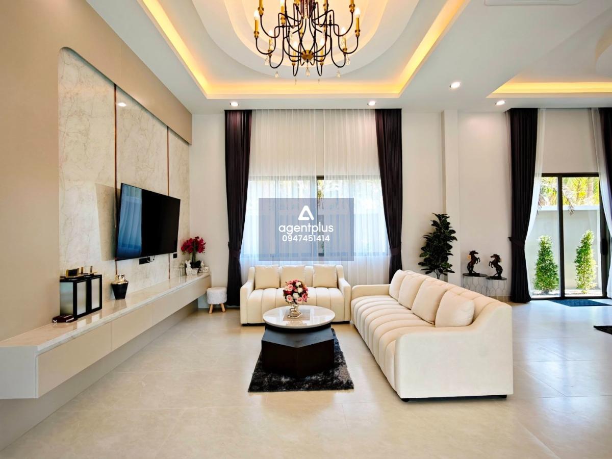 #ขายบ้านเดี่ยว พร้อมสระว่ายน้ำส่วนตัว พื้นที่กว้างขวาง อยู่สบาย ฟังก์ชันครบ พร้อมเข้าอยู่ พัทยา