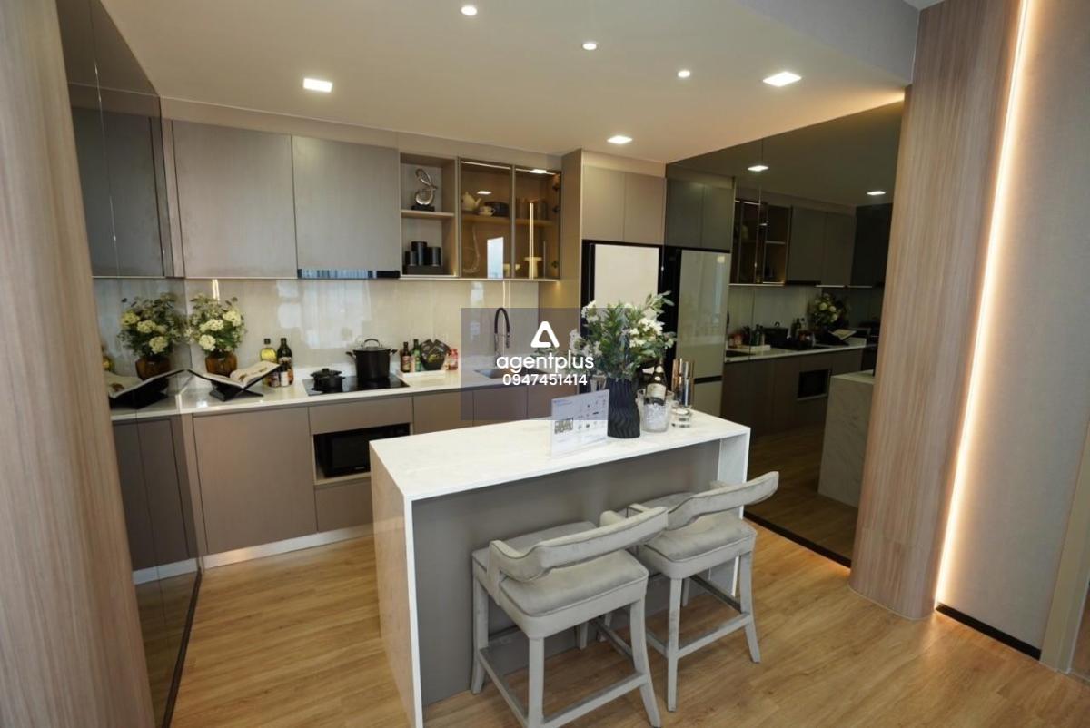 คอนโดใหม่ High Rise มาพร้อมกับดีไซน์สวยหรู วิวงดงาม ใกล้หาดจอมเทียน Aquarous Jomtien Pattaya