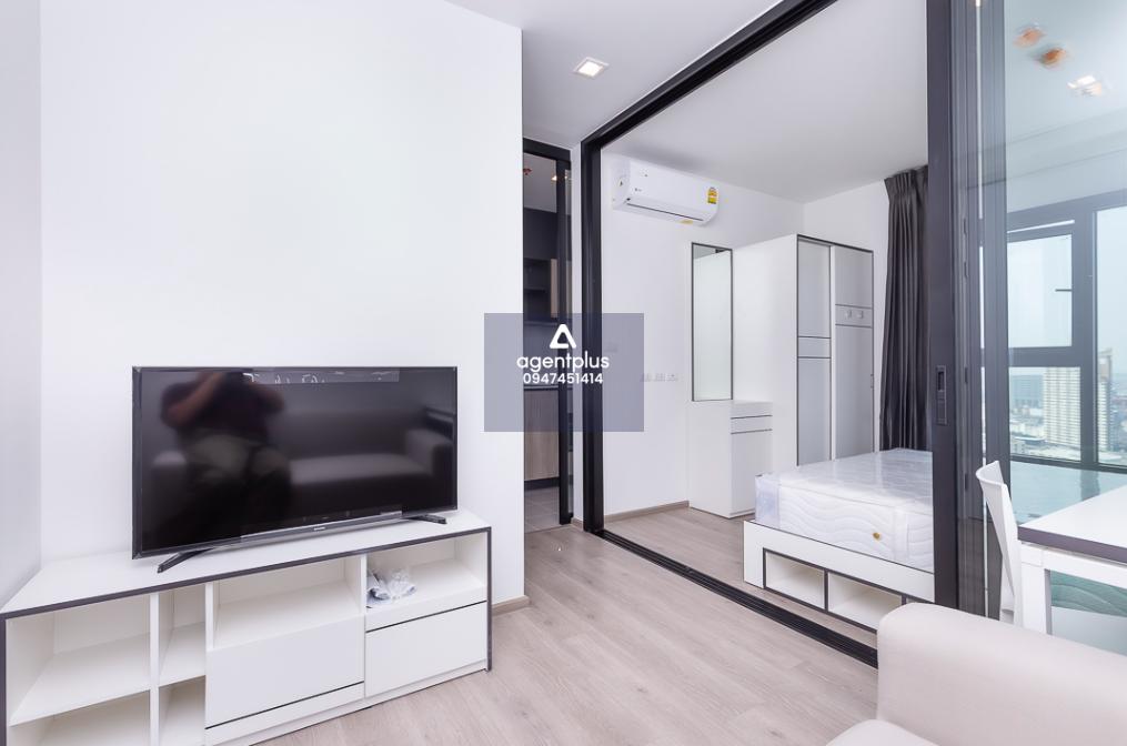 คอนโดทำเลทอง  เดอะ เบส เพชรเกษม ใกล้ MRT เพียงไม่กี่ก้าว พร้อมอยู่ ราคาพิเศษ!