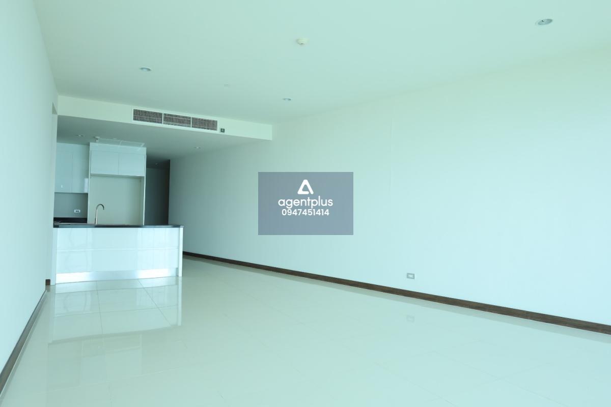 คอนโดห้องใหญ่ ทำเลดีโครงการติดหน้าหาด วิวดี วิวทะเล โมเวนพิค ไวท์ แซนด์ บีช พัทยา