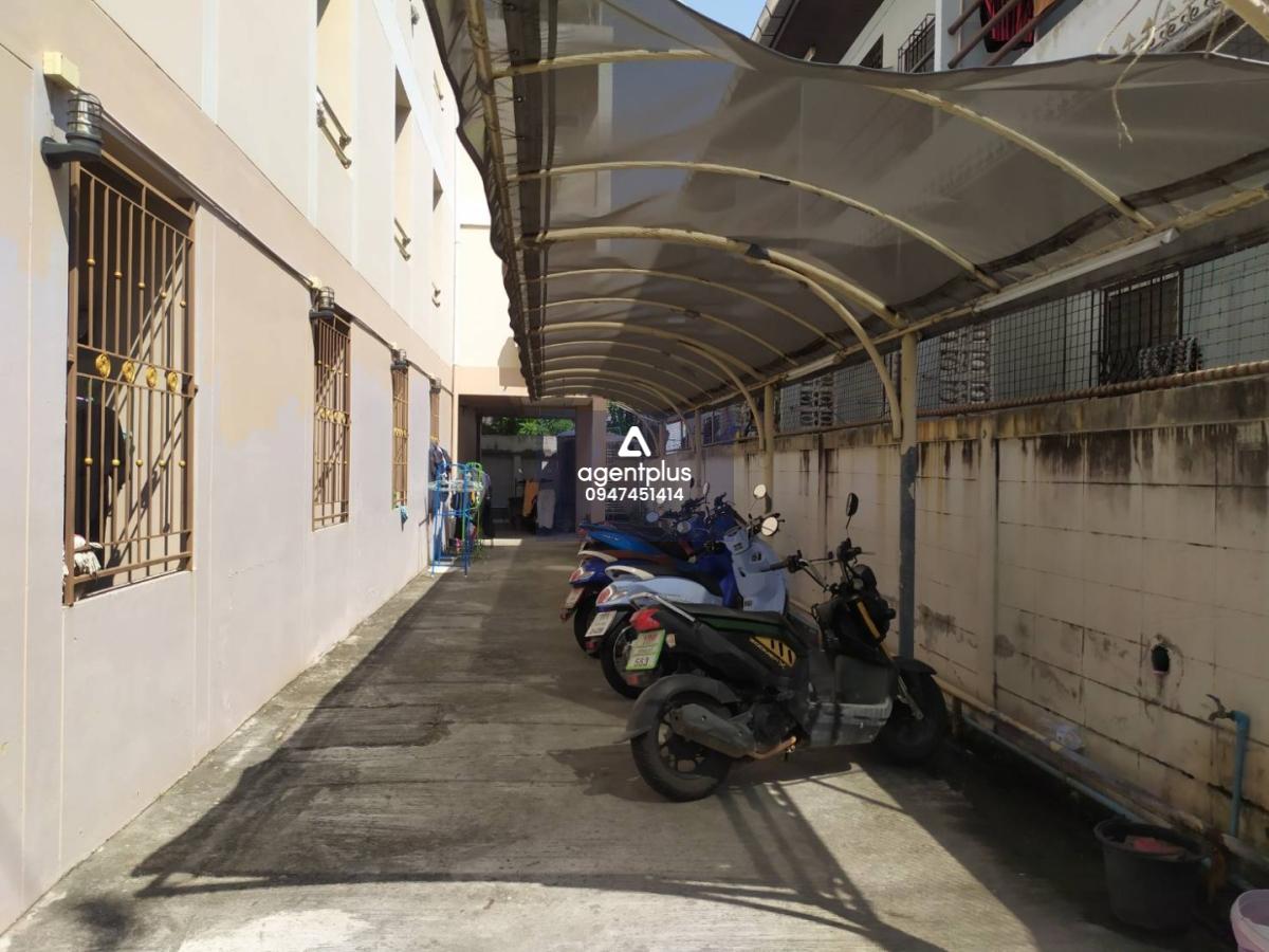 ขายอพาร์ตเมนต์ 3 ชั้น ใกล้หาดบางแสน–ม.บูรพา รายได้ดี ทำเลทอง!