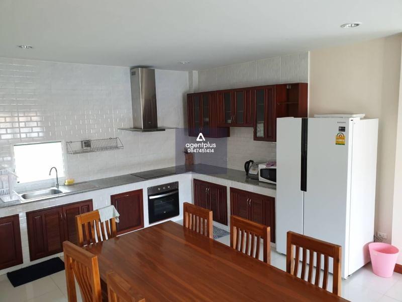 เช่า บ้านพูลวิลล่าสวยในโครงการ ทำเลทอง Siam Royal View Pattaya