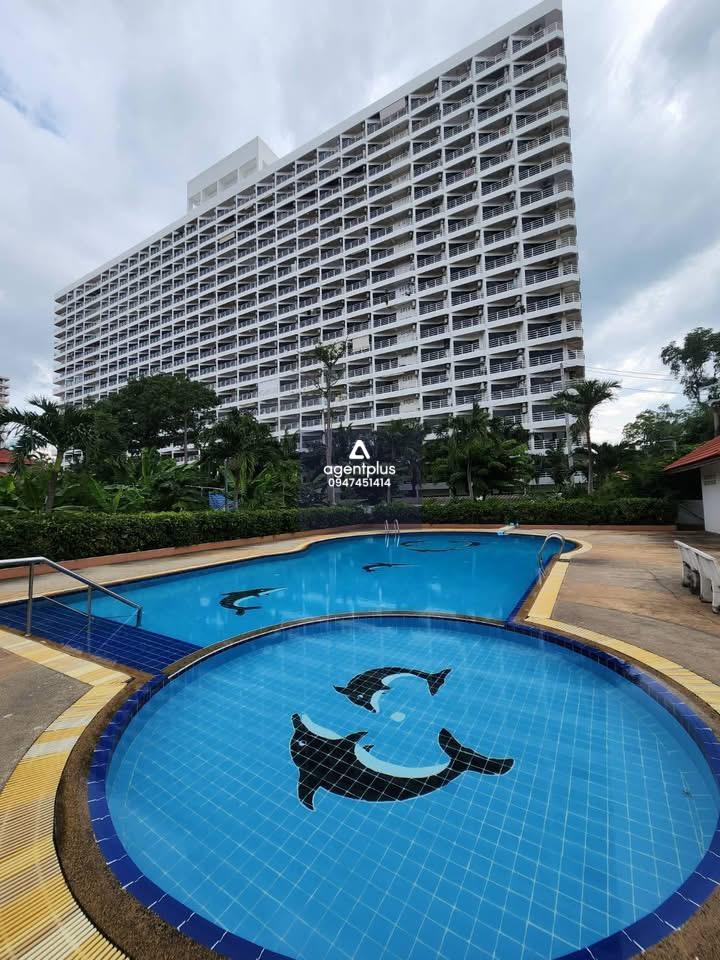 #รอยัล พาร์ค ฮิลย์ จอมเทียน 