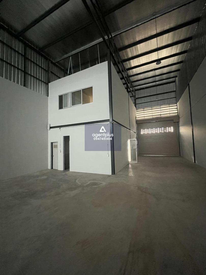 *เช่า โกดัง Warehouse พร้อม สำนักงาน 2 ชั้น นิคมอุตสาหกรรมอมตะนคร ชลบุรี