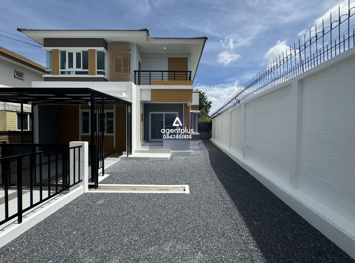 บ้านเดี่ยวทำเลทอง ใกล้พระราม 2 — สราญสิริ ท่าข้าม-พระราม 2 บ้านหลังใหญ่ ฟังก์ชันครบ เหมาะสำหรับครอบครัวที่ต้องการความเป็นส่วนตัว พร้อมเข้าอยู่ทันที!