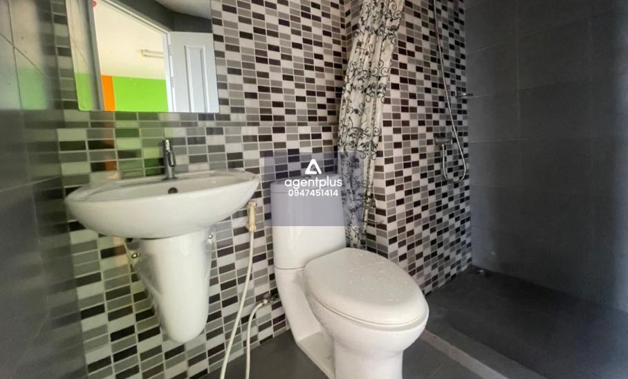 ขาย คอนโดมิเนียม ดี คอนโด รัตนาธิเบศร์ ทำเลติดรถไฟฟ้าสถานีไทรม้า