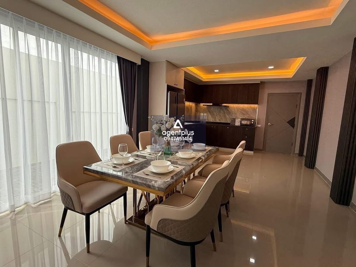 ขายบ้านพูลวิลล่าหลังใหญ่ ใกล้หาดจอมเทียนเพียง3กิโล วิวทะเล