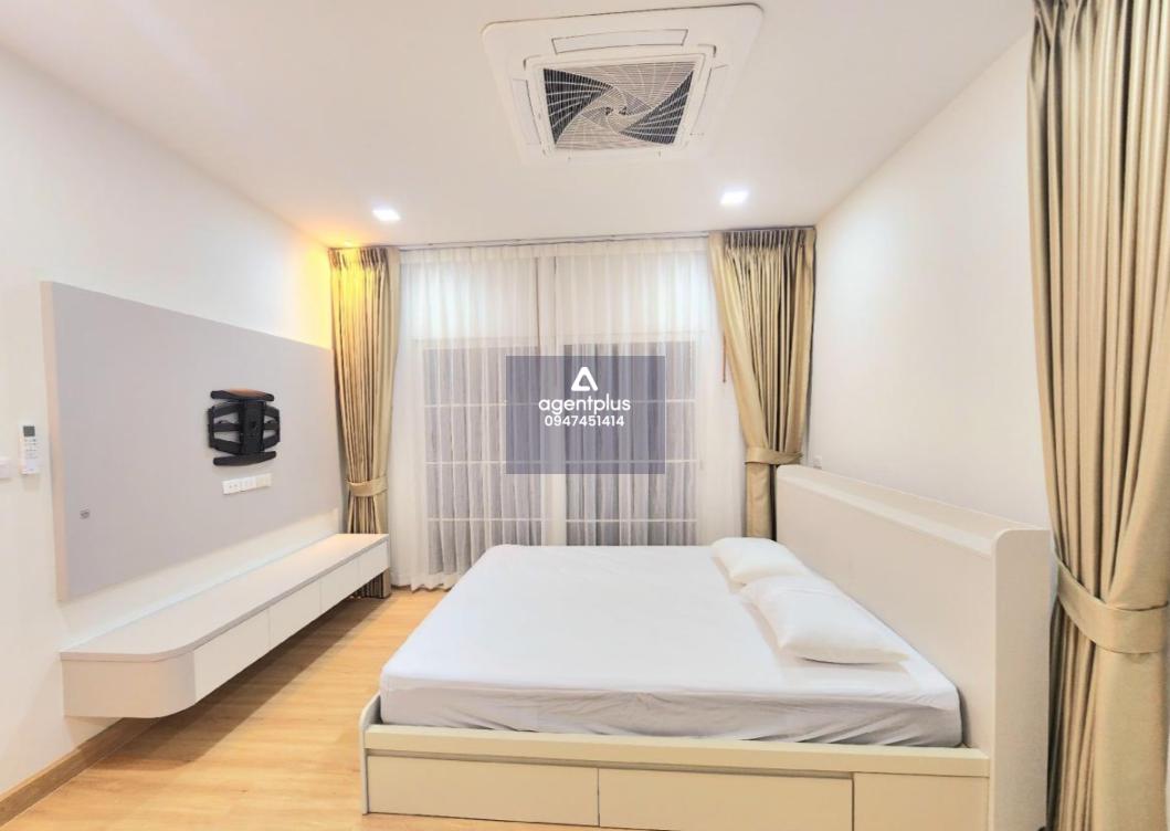 *ทาวน์โฮมพร้อมอยู่ โกลเด้น นีโอ สุขุมวิท – ลาซาล (สุขุมวิท 113) ใกล้ BTS สำโรง บรรยากาศโซนสวน